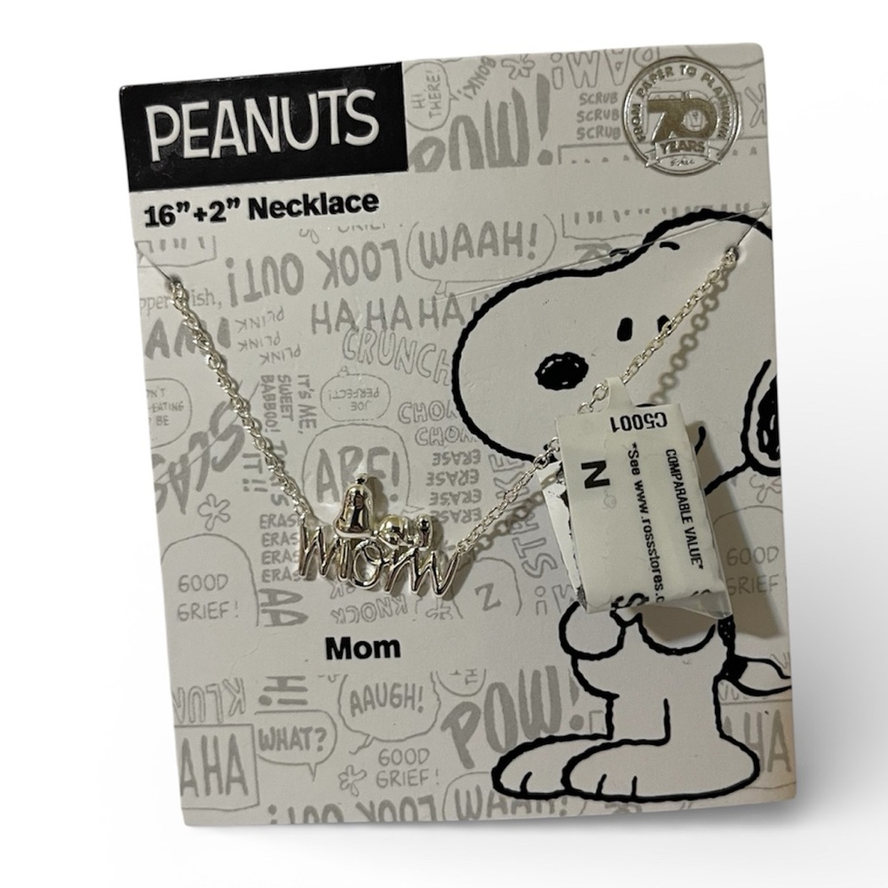 Peanuts Snoopy laying on “Mom” Charm Necklace 16” + 2” ext - NWT